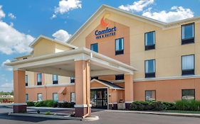Comfort Inn & Suites Muncie Near University